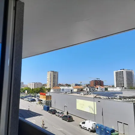 White Design * אבאירו