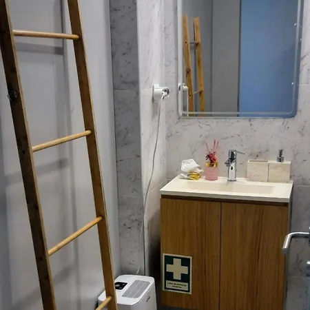 White Design Apartman