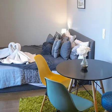 Apartment White Design
