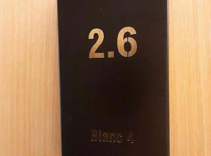 Apartment White Design