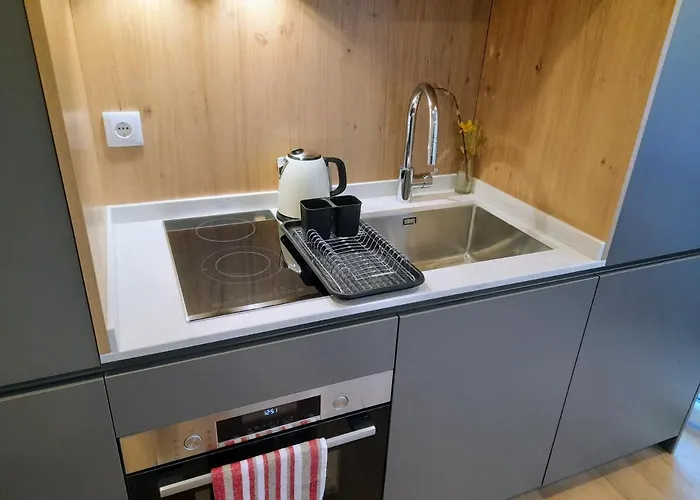 White Design Apartment