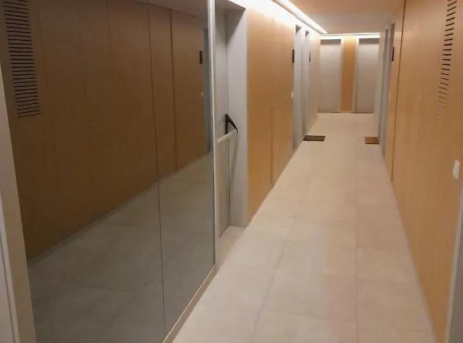 Apartment White Design