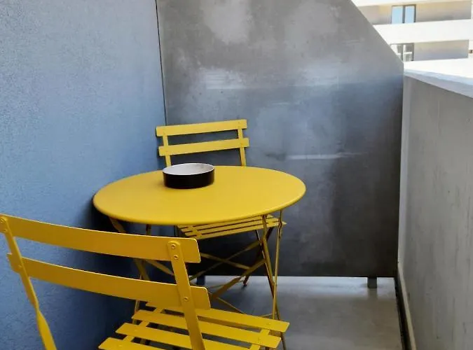 White Design Apartment Aveiro