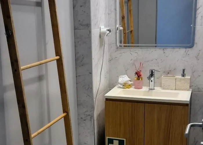 White Design Apartment